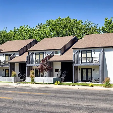 Near Downtown Stylish 2Br With Amazing Patio - #2 Villa